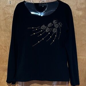 NY Collection Nylon Blend Stretch Black Top with Gold Embellishments Sz.XL